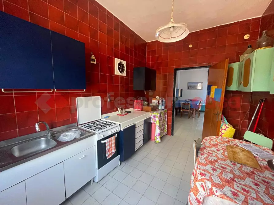 Immagine 3 di Appartamento in vendita  in Via Domiziana a Mondragone