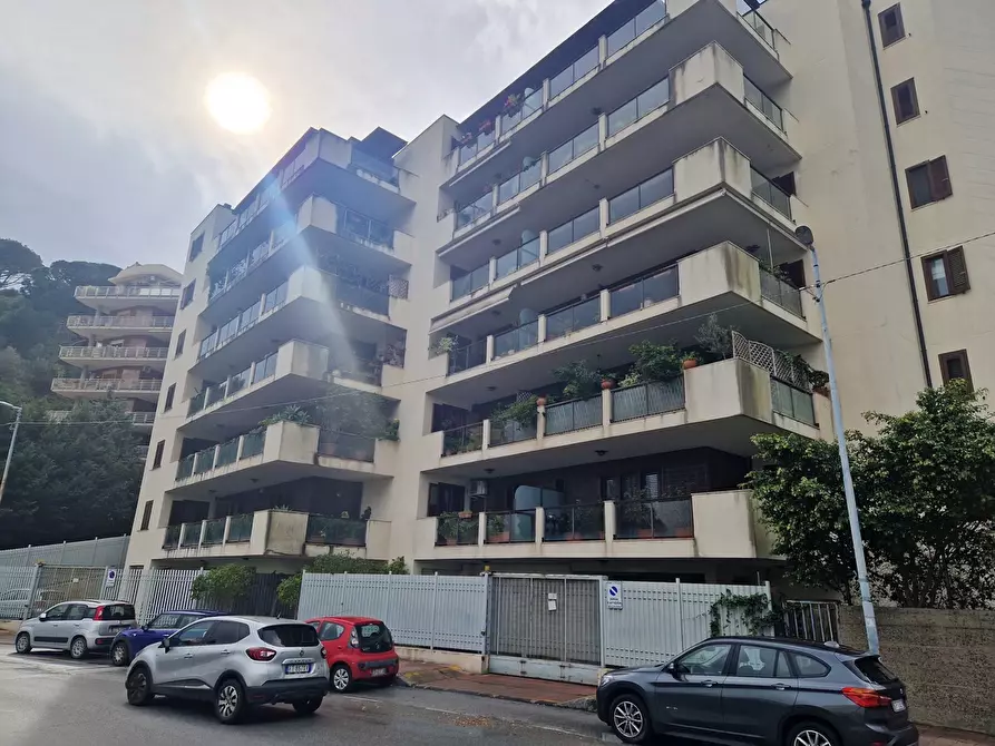 Immagine 2 di Appartamento in vendita  in Via Nuova Panoramica dello Stretto, 582 a Messina