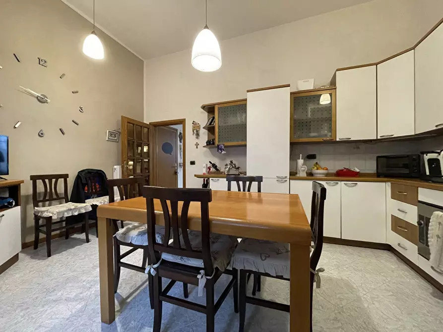 Immagine 4 di Appartamento in vendita  in Via dante alighieri, 39 a Capraia E Limite