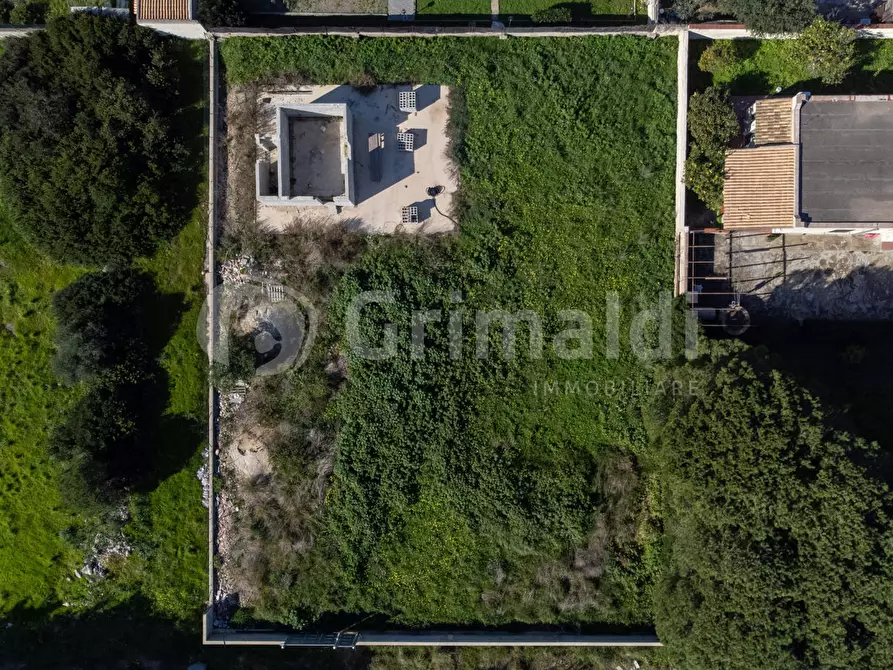 Immagine 3 di Terreno residenziale in vendita  in Via del Turchese, 26 a Siracusa