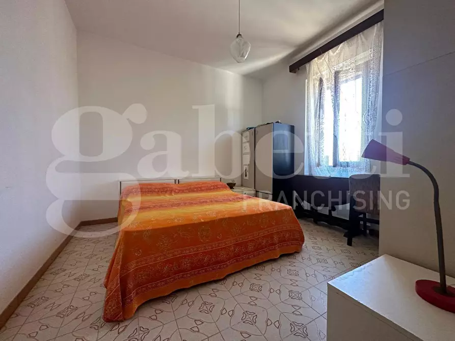 Immagine 23 di Casa trifamiliare in vendita  in Via lungomare tor san lorenzo, 57 a Ardea