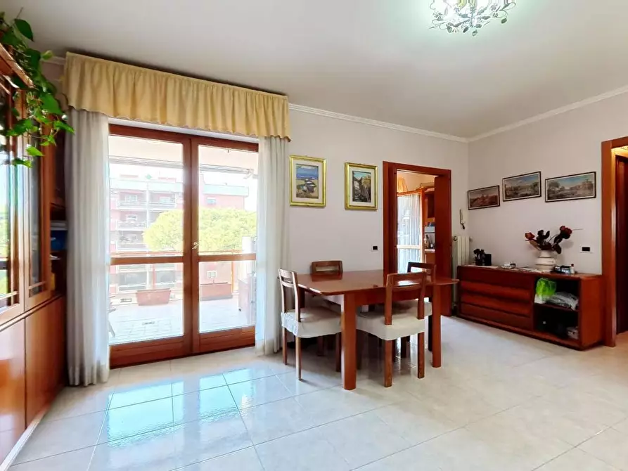 Immagine 6 di Appartamento in vendita  in Via del poggio di acilia, 85 a Roma