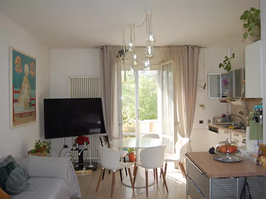 Immagine 2 di Appartamento in vendita  in Via MINGUZZI a Rimini