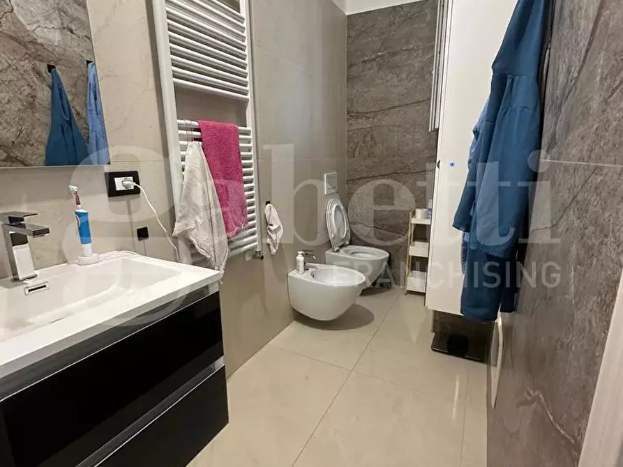 Immagine 30 di Appartamento in vendita  in Via Ten. F.sco Melpignano a Ostuni