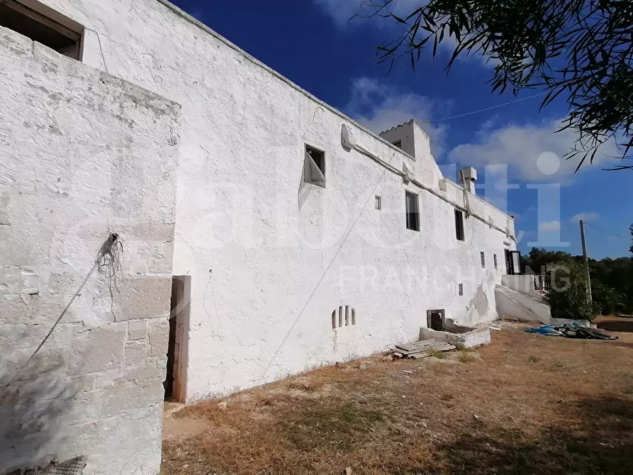 Immagine 6 di Villa in vendita  in Contrada foggiali a Ostuni