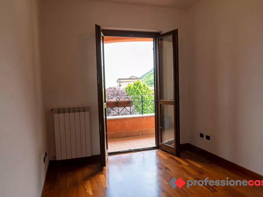 Immagine 33 di Villetta a schiera in vendita  in Via due giugno, snc a Sgurgola