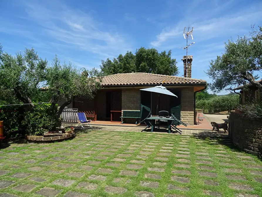 Immagine 3 di Villa in vendita  in Via Canale, 86 a Manziana