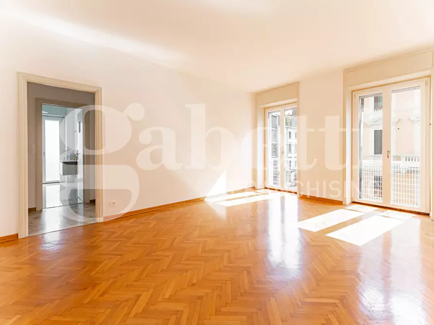 Immagine 3 di Appartamento in affitto  in Via Macedonio Melloni, 10 a Milano