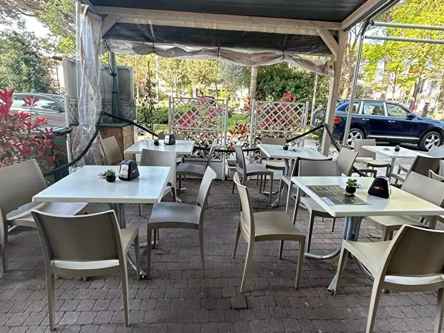 Immagine 9 di Attività commerciale in vendita  in Piazza napoli  milano marittima, 13 a Cervia