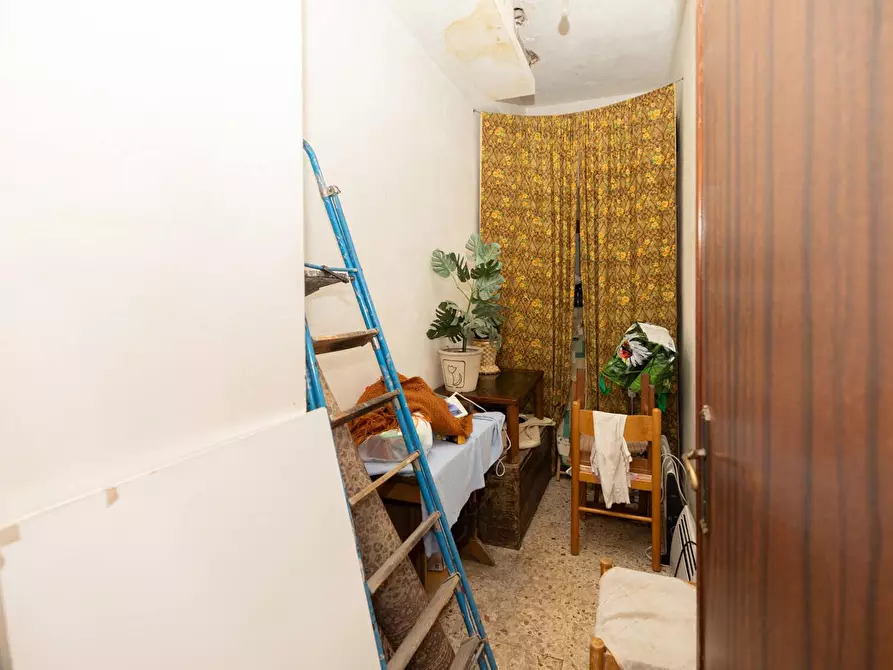 Immagine 9 di Appartamento in vendita  in Via OBERDAN, 10 a Ragusa