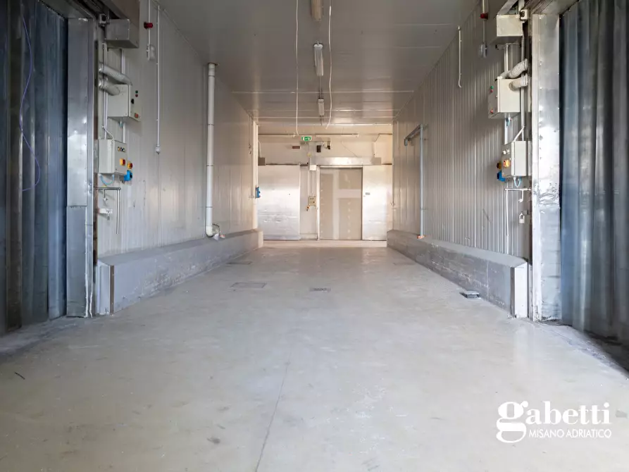 Immagine 29 di Capannone industriale in vendita  in Via Pennabilli, 6 a Riccione