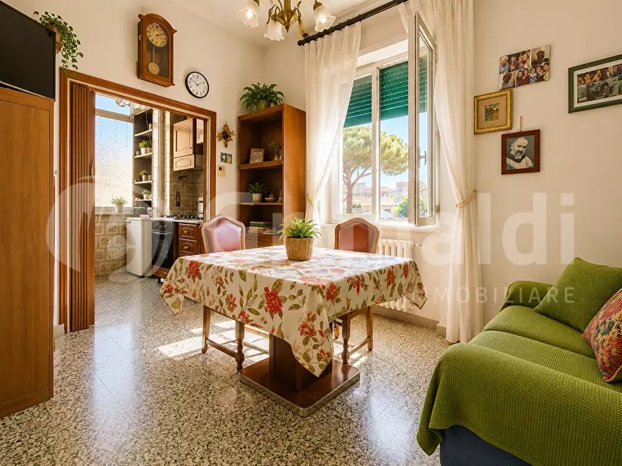 Immagine 7 di Appartamento in vendita  in Viale guglielmo marconi, 1b a Livorno