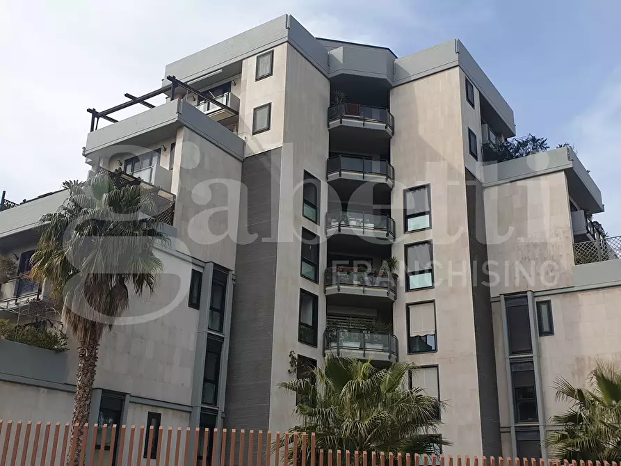 Immagine 1 di Appartamento in vendita  in Via N. Colajanni, 3/A a Bari