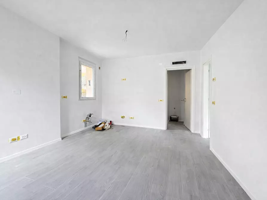 Immagine 6 di Appartamento in vendita  in Via QUARTIERI, SNC a Chiari