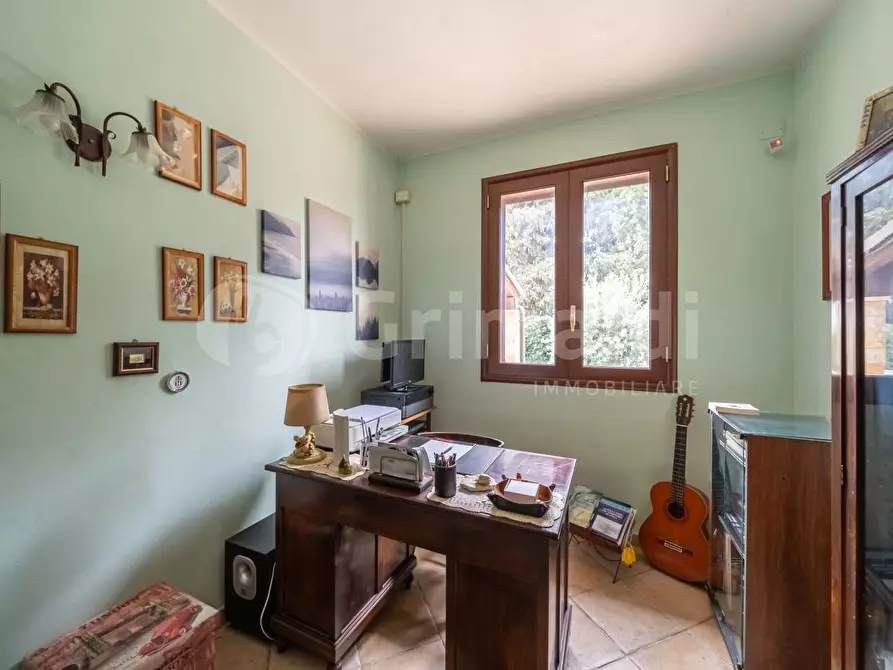 Immagine 26 di Villa in vendita  in Via Sandro Pertini a Avola