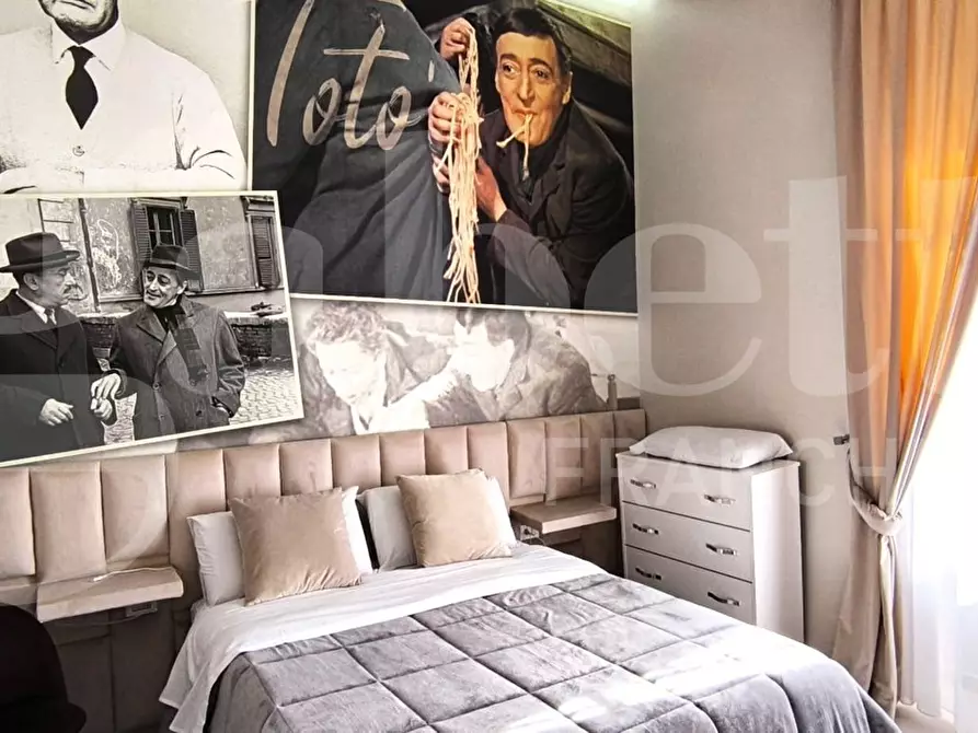 Immagine 37 di Appartamento in vendita  in Corso Garibaldi a Napoli