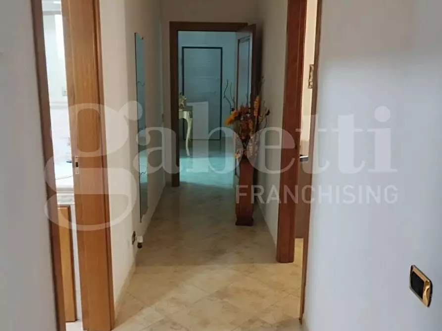 Immagine 9 di Appartamento in vendita  in Piazza SANDRO PERTINI, 5 a Taranto