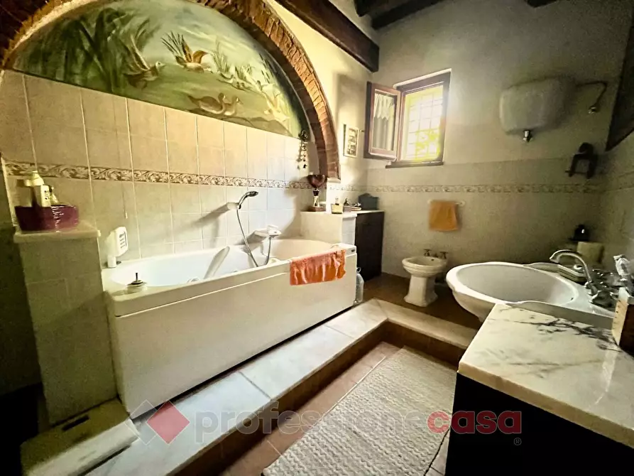 Immagine 11 di Casa indipendente in vendita  in Via Bonazzoli Secondo a Castiglione Del Lago