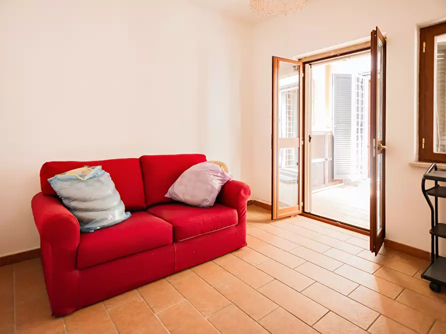 Immagine 4 di Appartamento in vendita  in Via Della Pisana a Roma