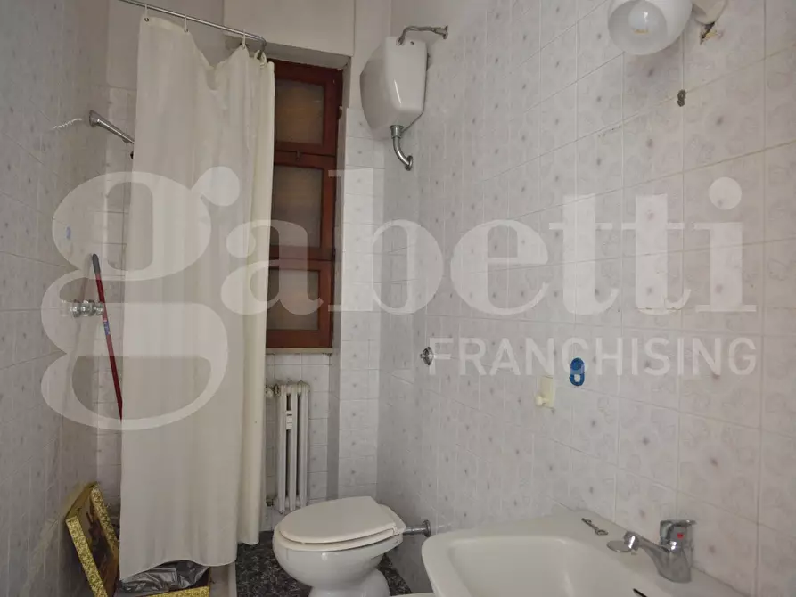 Immagine 23 di Appartamento in vendita  in Viale delle Repubblica, 60 a Bari