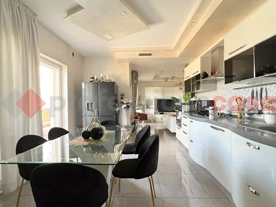 Immagine 6 di Appartamento in vendita  in Via CUSTODERO, 00 a Monopoli