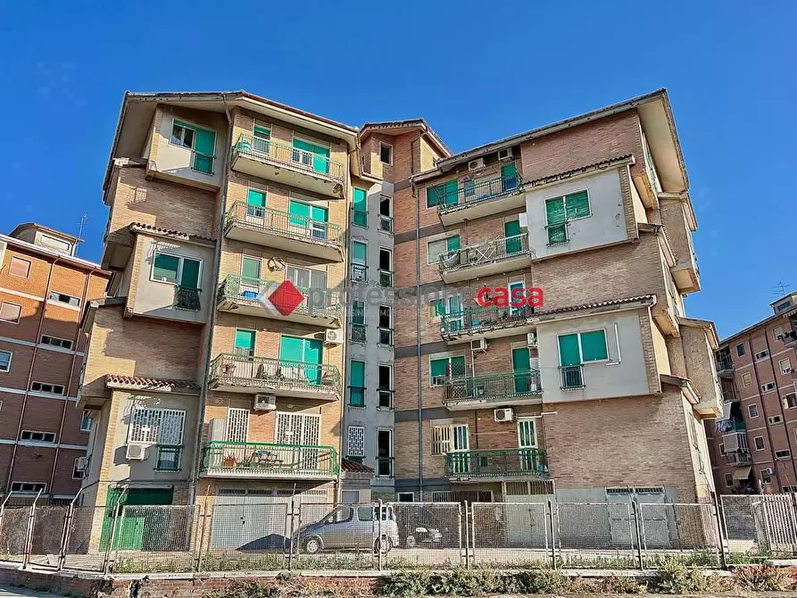 Immagine 15 di Appartamento in vendita  in Via Luigi Obertj, 1/D a Foggia