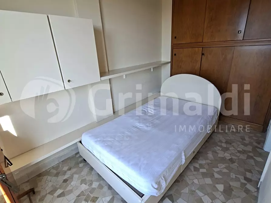 Immagine 4 di Appartamento in affitto  in Viale Romagna, 11 a Milano