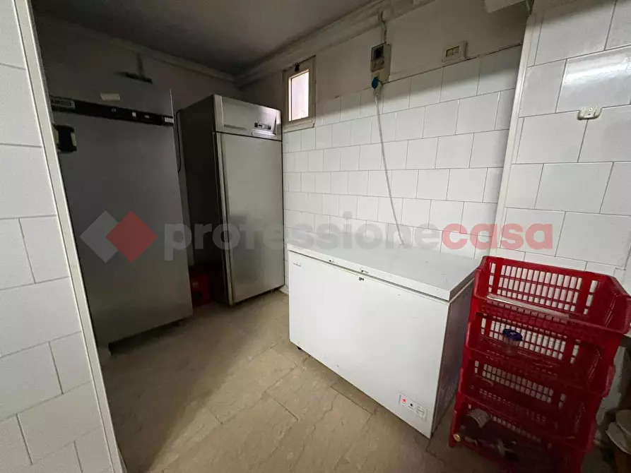 Immagine 19 di Bar / Ristorante in vendita  in Via Punta Fiume, snc a Sessa Aurunca