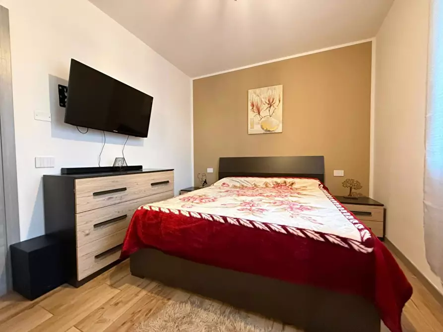 Immagine 11 di Appartamento in vendita  in Via CAVOUR, SNC a Trenzano