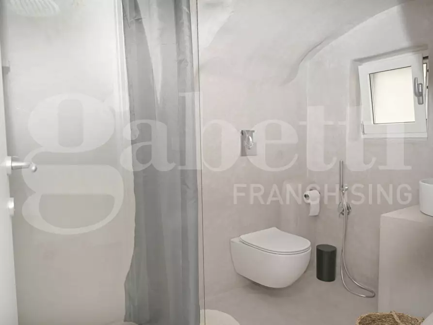 Immagine 30 di Casa indipendente in vendita  in Via Piccinni a Ostuni