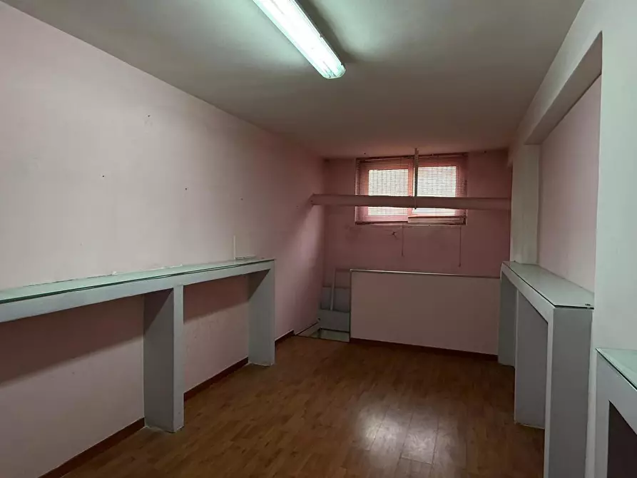 Immagine 17 di Box auto in vendita  in Via San Giorgio Vecchio, 105 a San Giorgio A Cremano