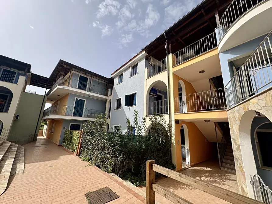 Immagine 17 di Appartamento in vendita  in Via Mazzini, 58 a Valledoria