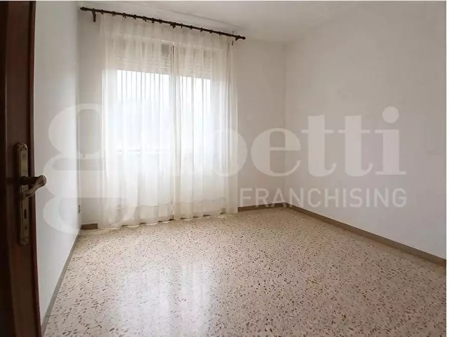 Immagine 9 di Appartamento in vendita  in Via marco fanno a Palermo