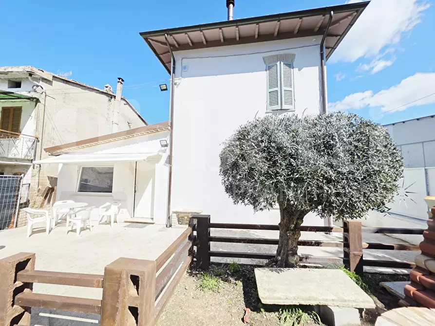 Immagine 8 di Casa indipendente in vendita  in Via BOSCHETTI, 11 a Bastia Umbra