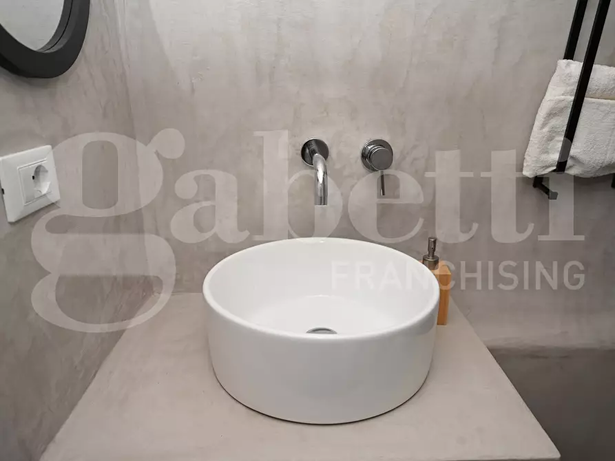 Immagine 31 di Casa indipendente in vendita  in Via Piccinni a Ostuni