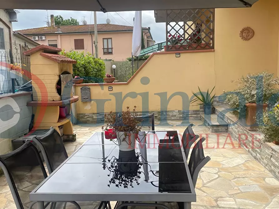 Immagine 3 di Appartamento in vendita  in Via Albert Einstein a Pontedera