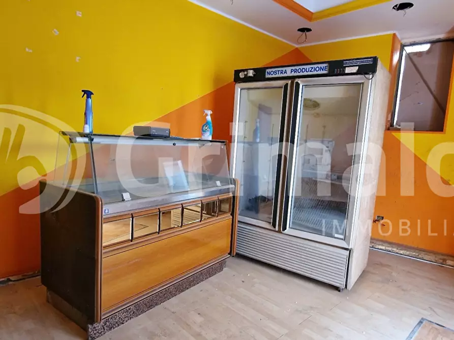 Immagine 2 di Attività commerciale in vendita  in Via Principe di Piemonte a Sortino