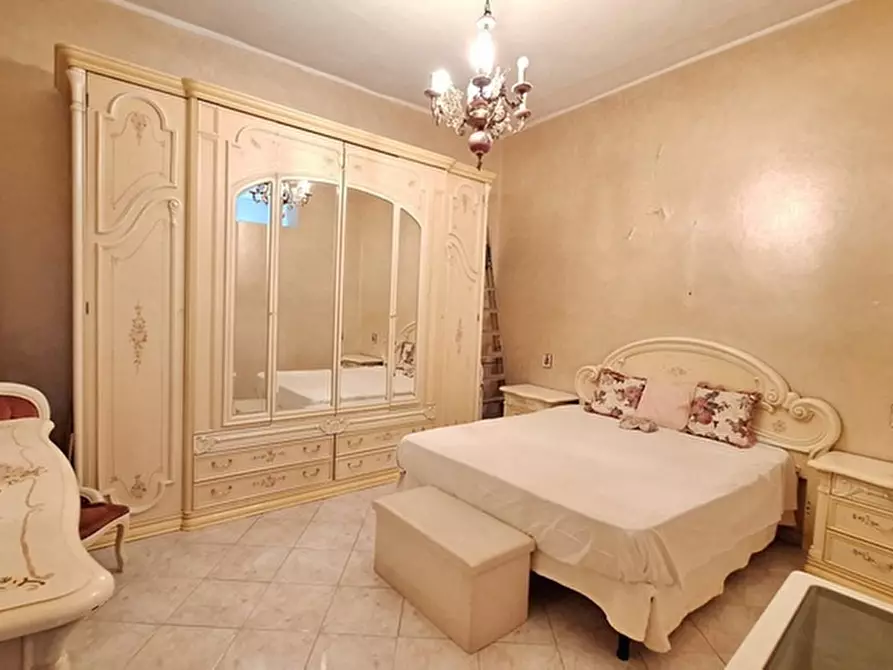 Immagine 12 di Appartamento in affitto  in Vico tutti i Santi a Napoli