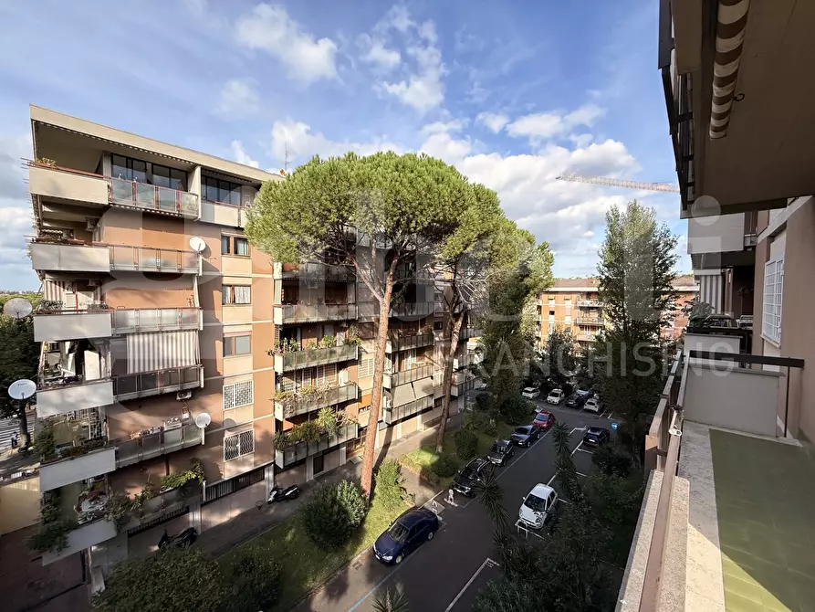 Immagine 23 di Appartamento in affitto  in Via Duccio di Buoninsegna, 74 a Roma
