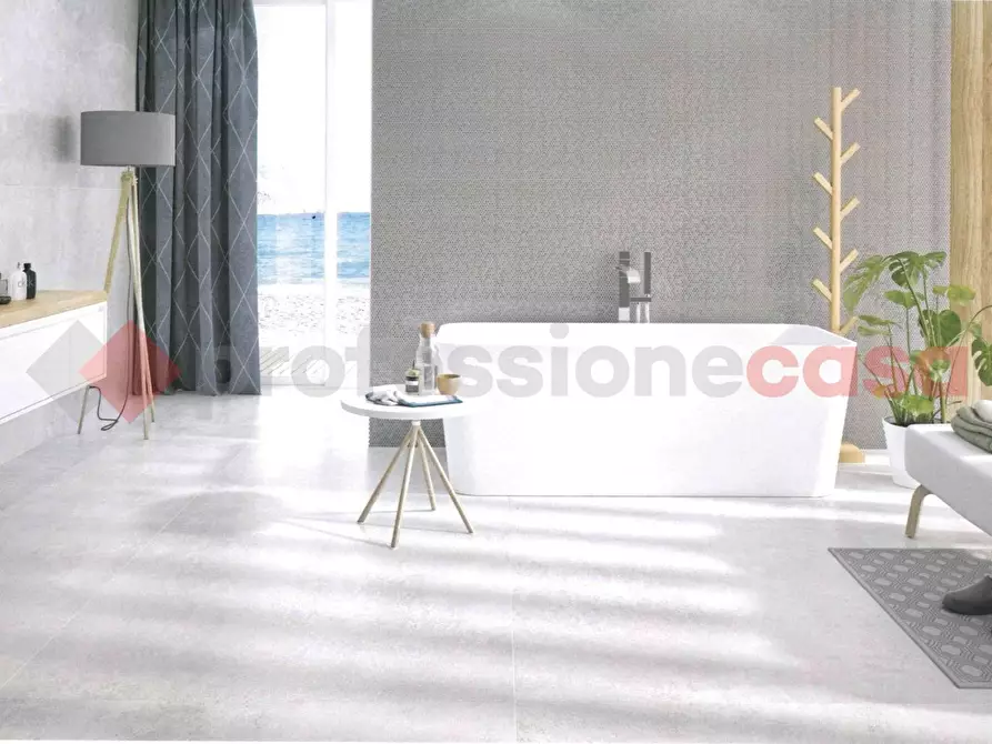 Immagine 7 di Villa in vendita  in Via Banti a Fucecchio