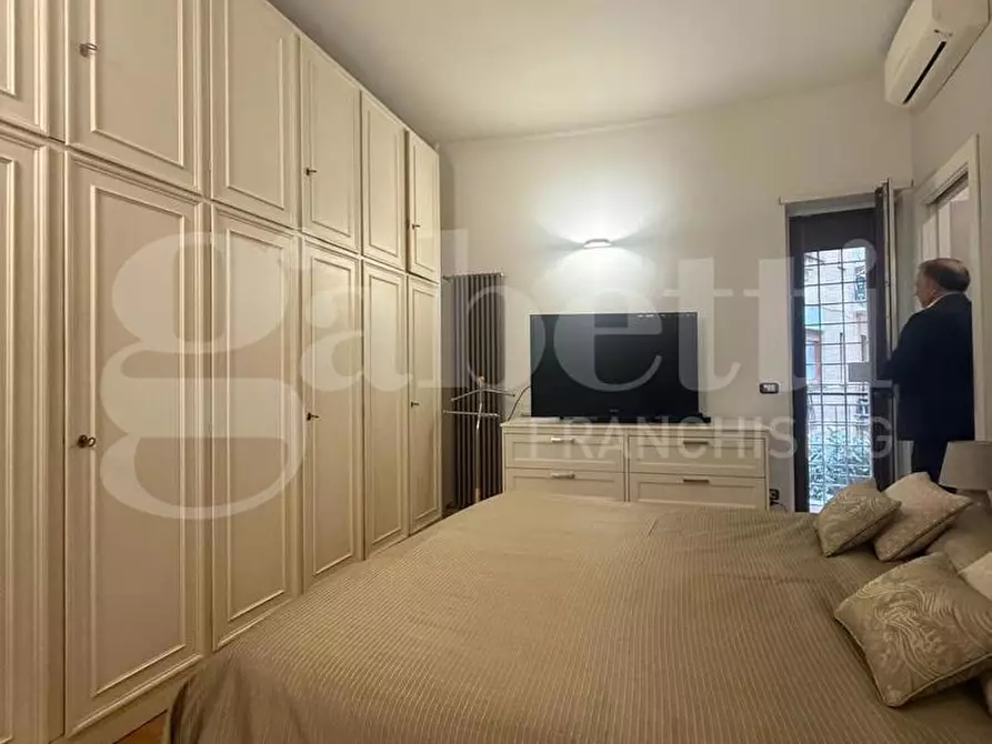 Immagine 16 di Appartamento in vendita  in Via Antonio De Viti De Marco a Roma