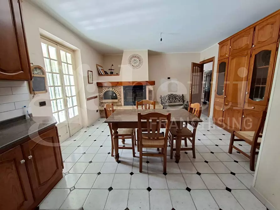 Immagine 5 di Villa in vendita  in Via Colle Marchitto, snc a Sora