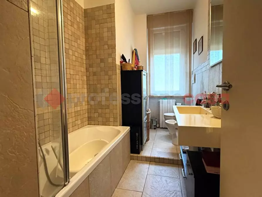 Immagine 19 di Appartamento in vendita  in Via delle cave a Livorno