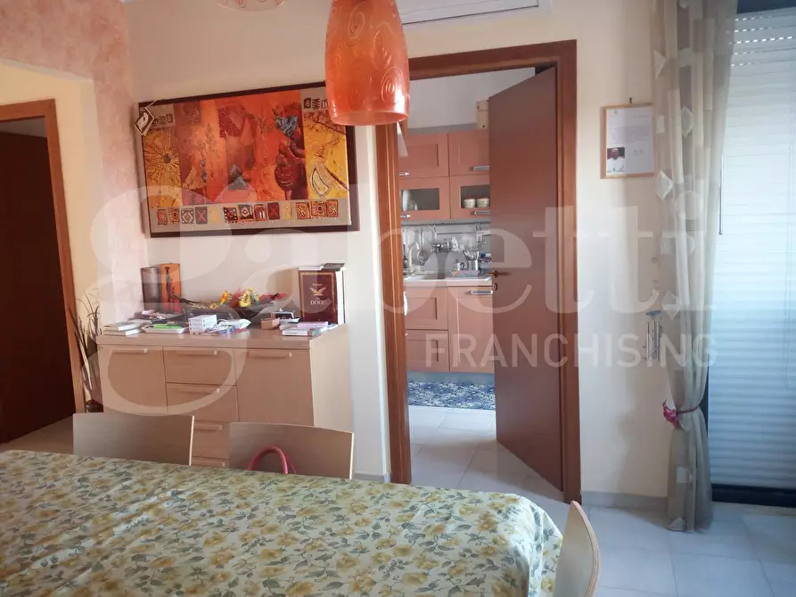 Immagine 14 di Appartamento in vendita  in Piazza SANDRO PERTINI, 22 a Taranto