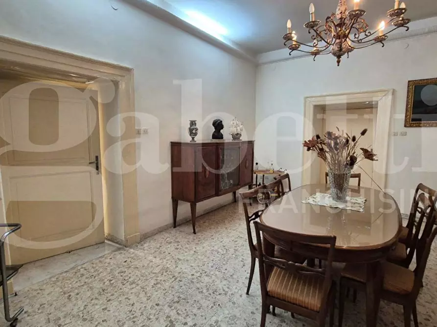 Immagine 42 di Appartamento in vendita  in Corso Umberto I, 94 a Torre Annunziata