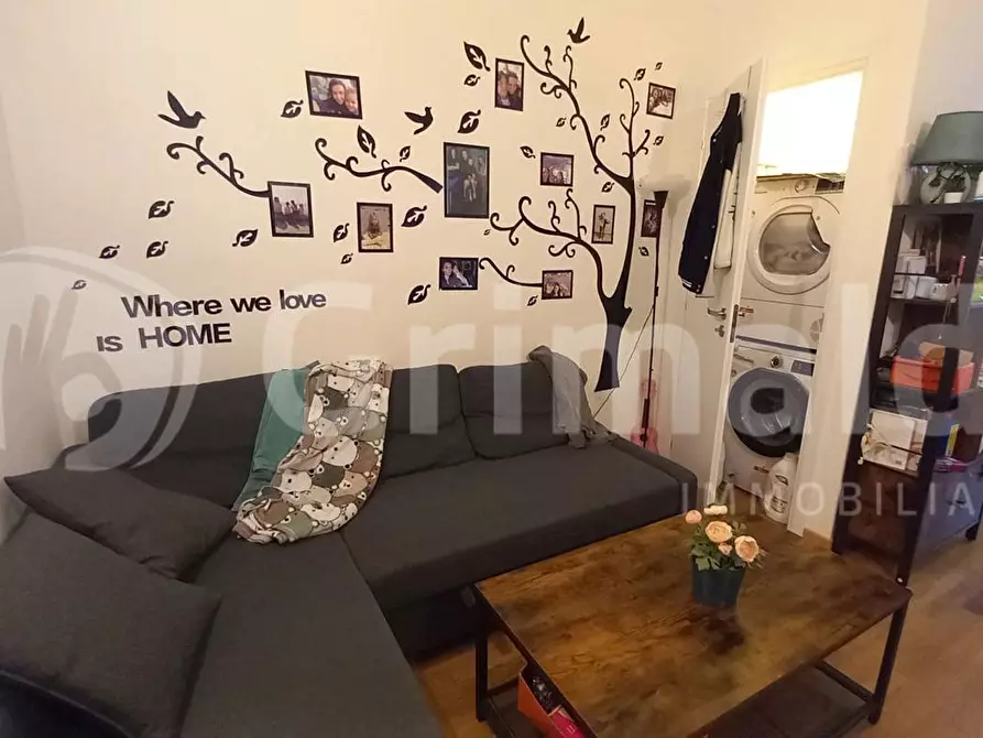 Immagine 1 di Appartamento in vendita  in Via del collegio a Livorno