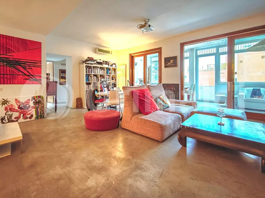 Immagine 1 di Appartamento in vendita  in Via Vallombrosa, 130 a Roma