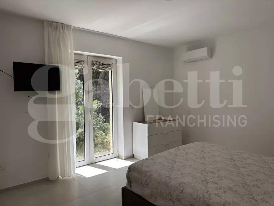 Immagine 21 di Casa bifamiliare in vendita  in Strada Santa Maria, snc a Ruffano