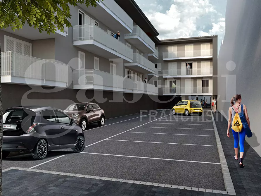 Immagine 6 di Appartamento in vendita  in Via Carditello a Frattamaggiore