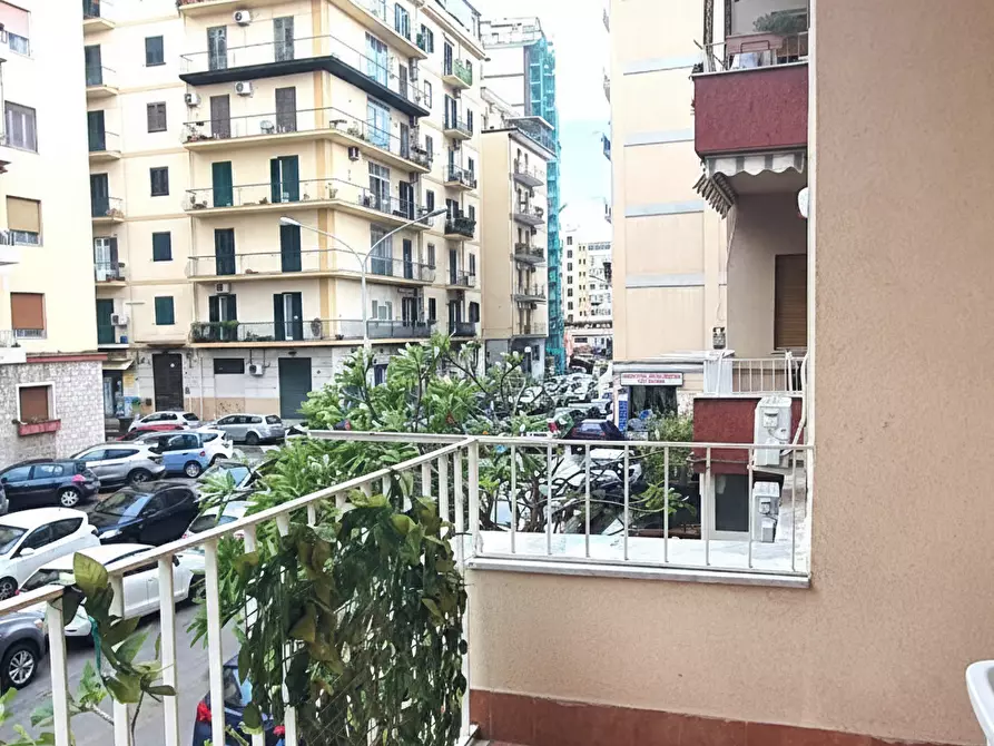 Immagine 15 di Appartamento in vendita  in Largo Giangiacomo Carissimi, 4 a Palermo